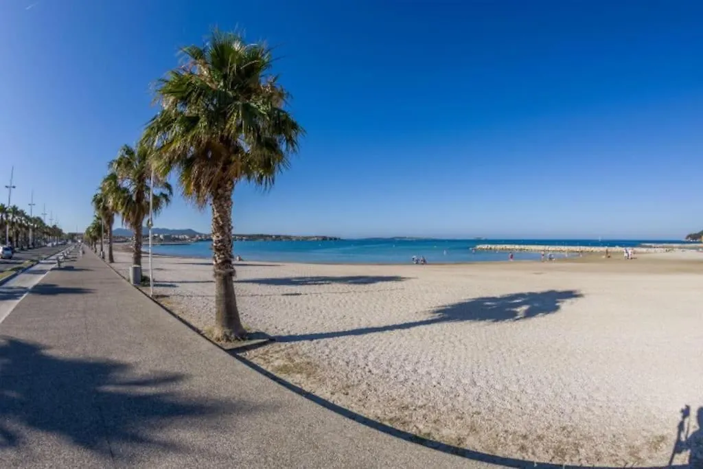 Appartement Emplacement Ideal, Vue Mer, Parking Offert Sanary-sur-Mer