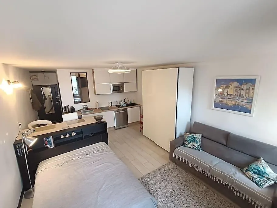 Appartement Emplacement Ideal, Vue Mer, Parking Offert Sanary-sur-Mer France